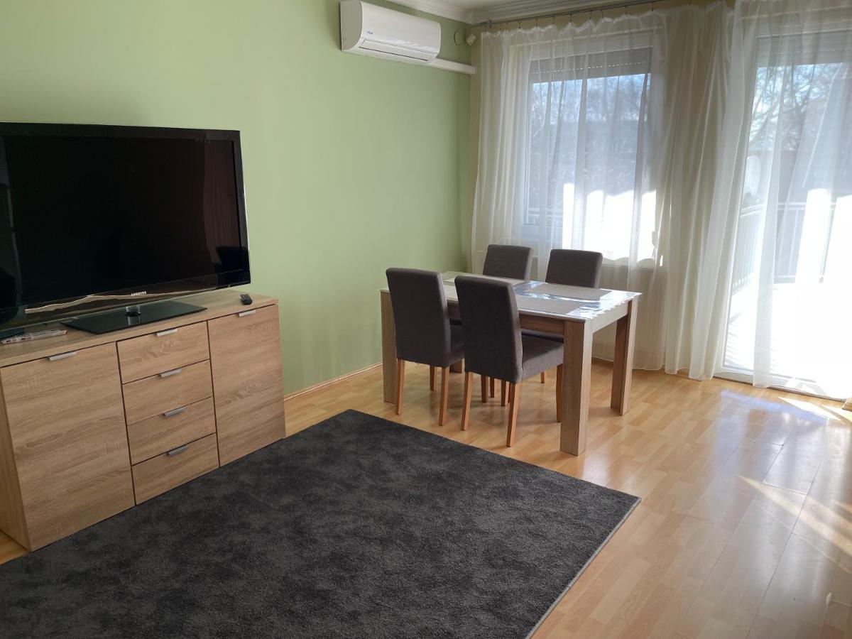 Apartament Noemi Appartman Segedyn Zewnętrze zdjęcie